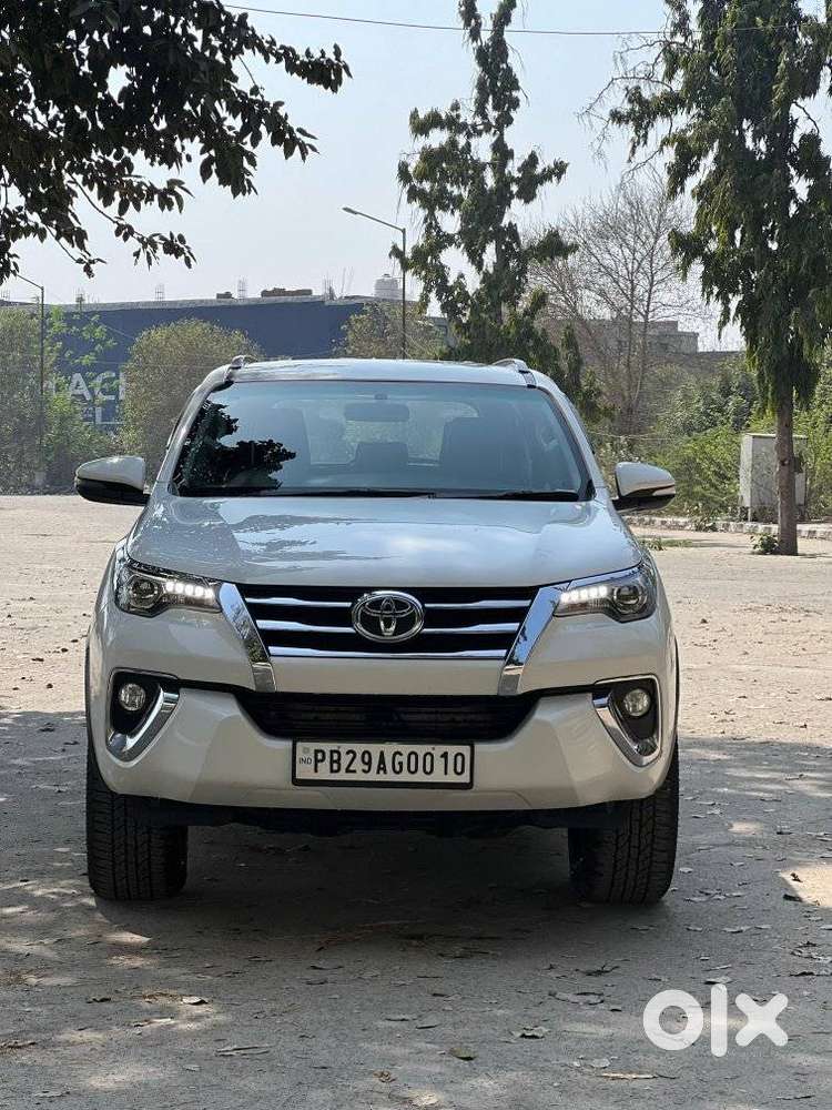 Toyota Fortuner 4x2 At 2.8 Diesel, 2017, Diesel