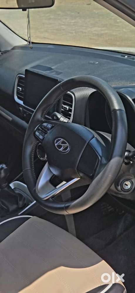 Hyundai Venue S 1.2 Petrol, 2021, Petrol