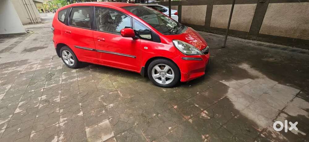 Honda Jazz 2011 Petrol 72000 Km Driven