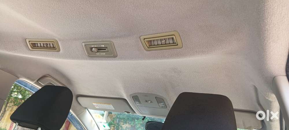 Toyota Innova Crysta 2.4 G Mt 8s, 2017, Diesel