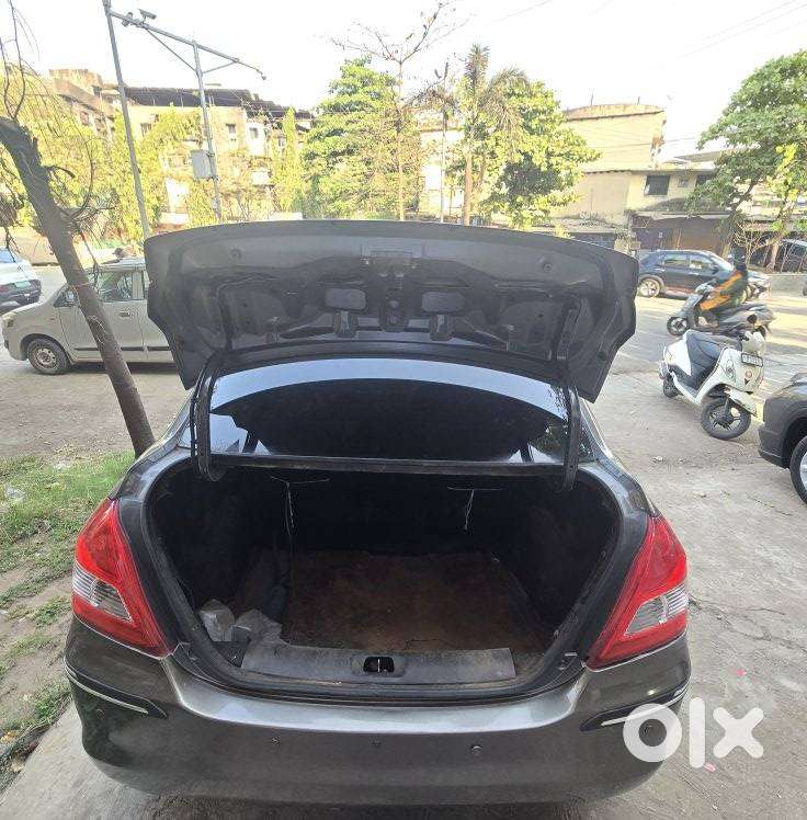 Maruti Suzuki Swift Dzire Vdi Bsiv, 2015, Diesel