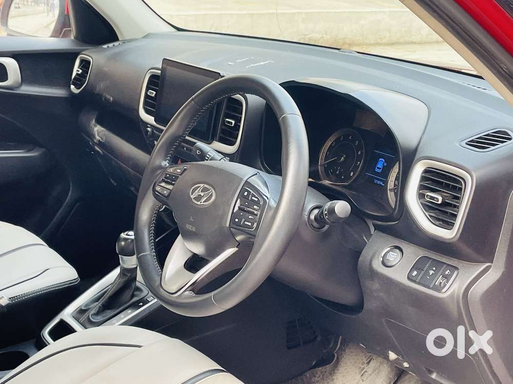 Hyundai Venue Sx Plus Turbo Dct, 2019, Petrol