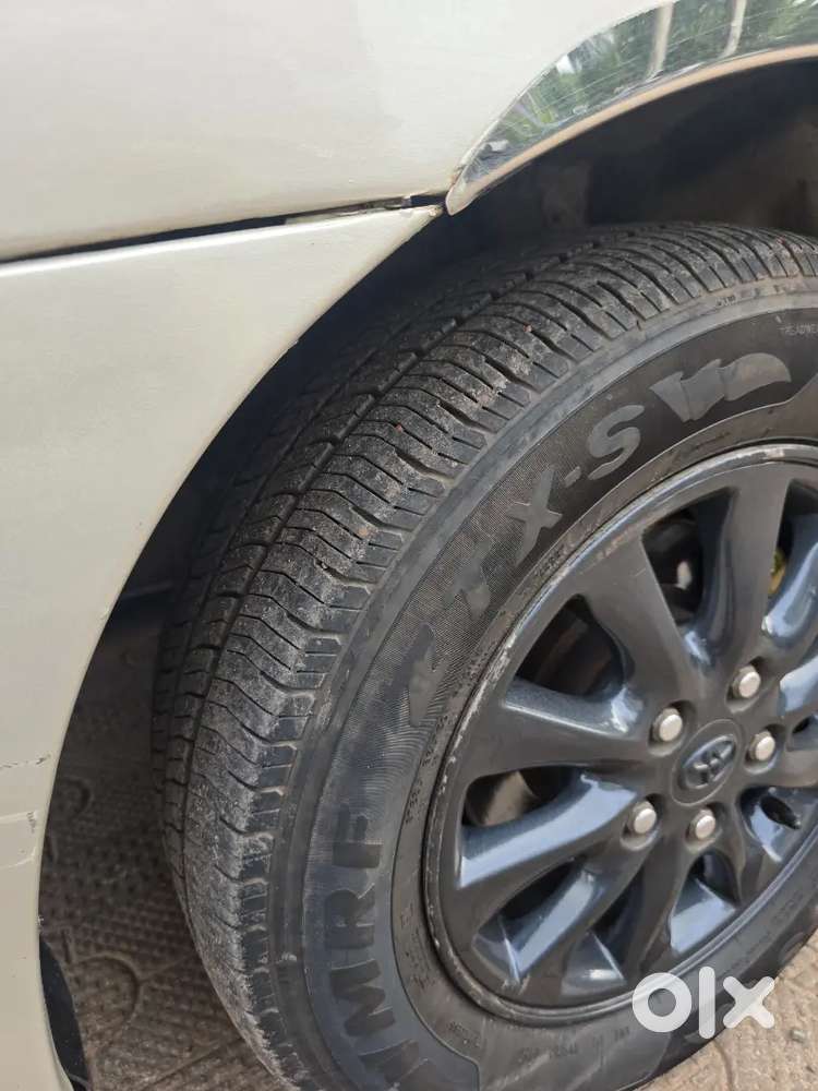 Toyota Innova 2013 V Diesel 180000km