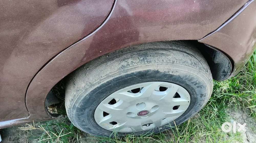 Fiat Punto Emotion 2010 Car