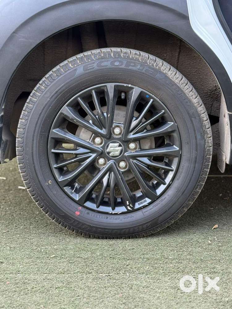 Maruti Suzuki Xl6 1.5 Zeta At, 2019