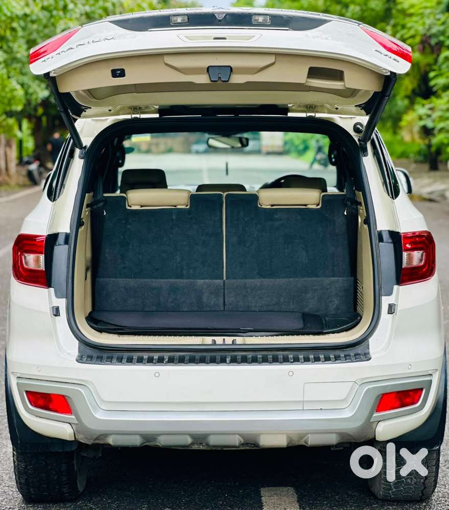 Ford Endeavour 3.2 Titanium 4x4 At, 2017, Diesel