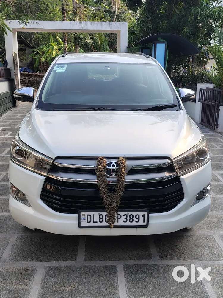 Toyota Innova Crysta Z 2016 Diesel Automatic