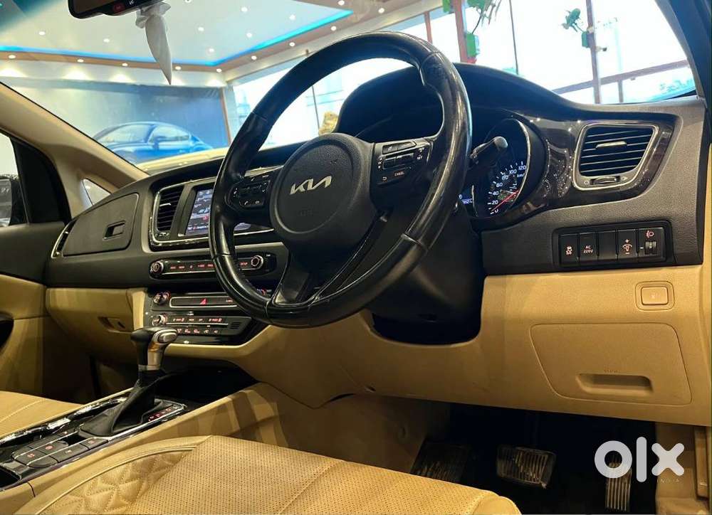 Kia Carnival Limousine Plus 7 Str, 2022, Diesel