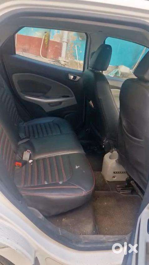 Ford Ecosport Petrol Automatic In Excellant Condition( 48000 Km, 2015)