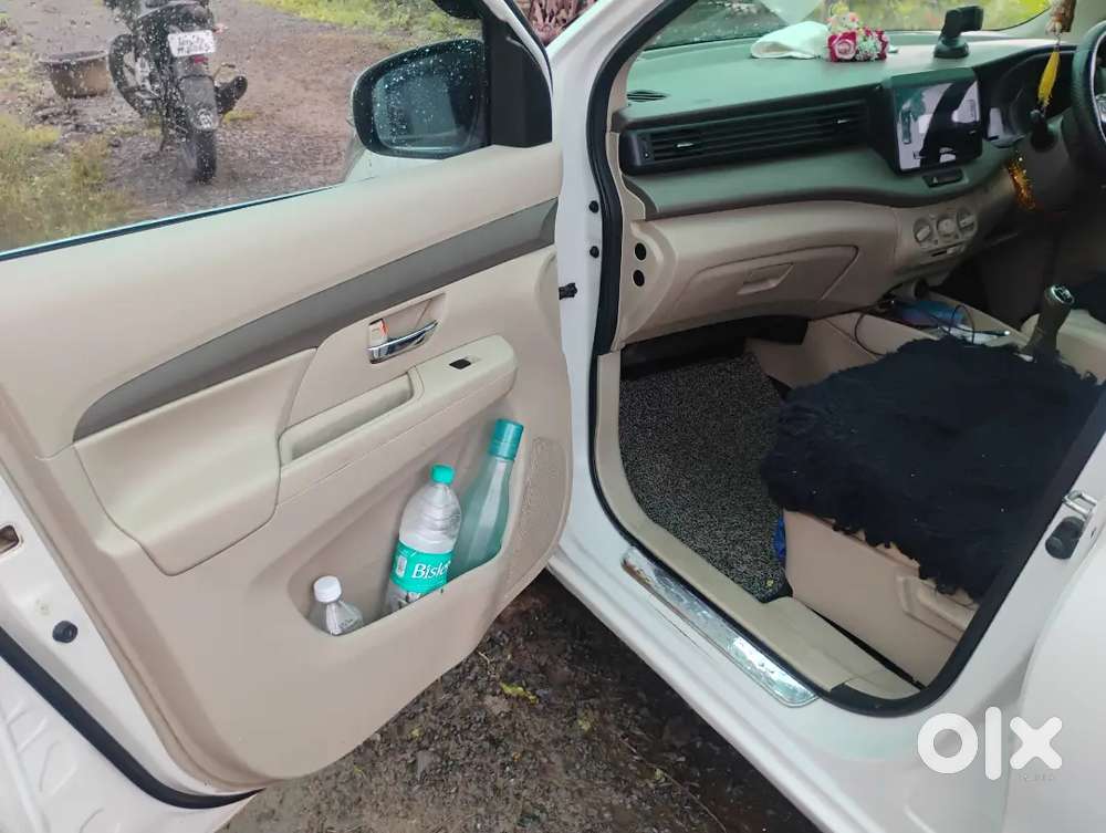 Maruti Suzuki Ertiga Vxi 2022