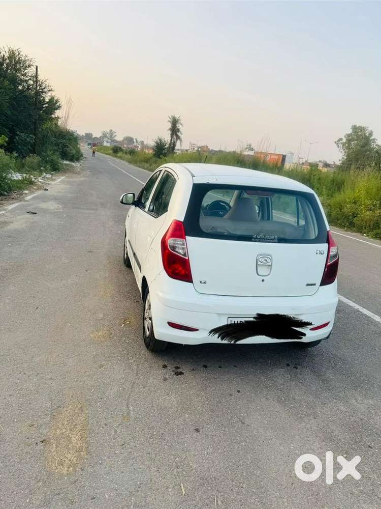 Hyundai Car Manual 2012