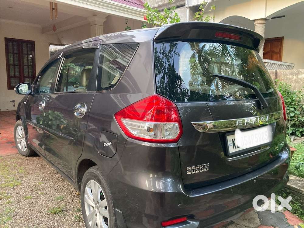 Maruti Suzuki Ertiga Petrol 2017