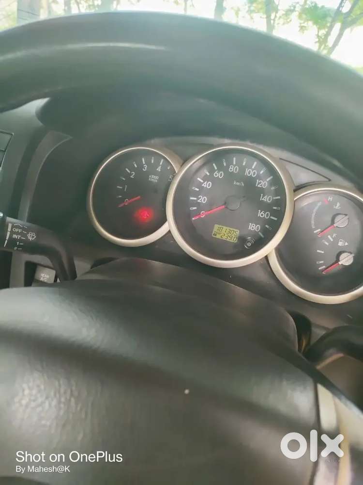 Ford Endeavour 2.5 2012