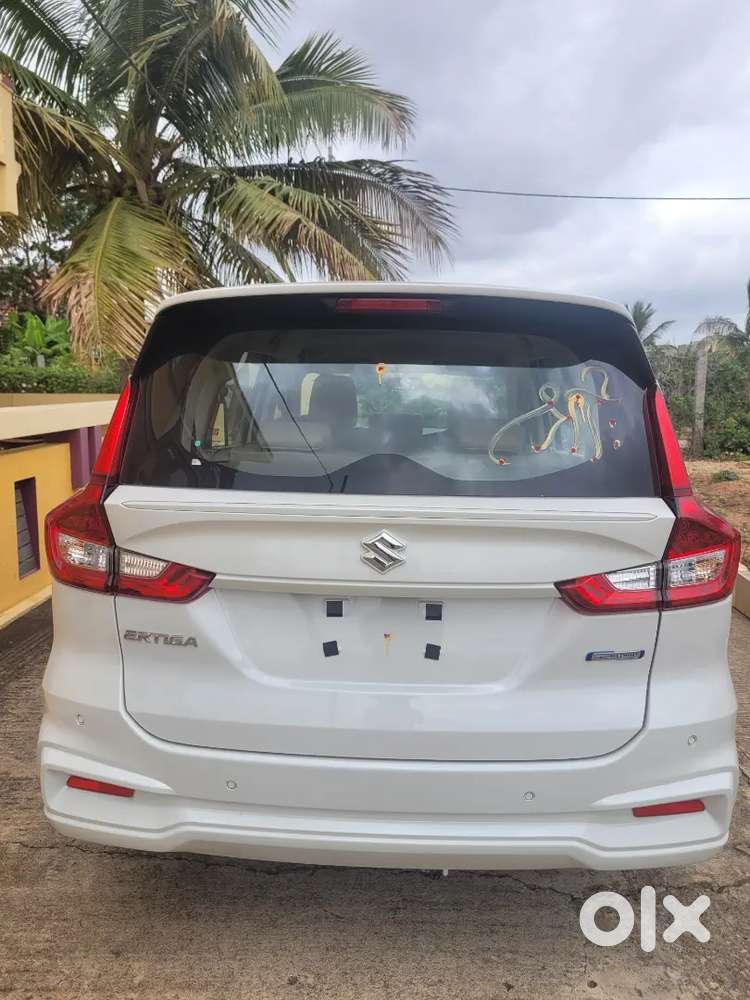 Ertiga Vxi Petrol Smart Hybrid 2026