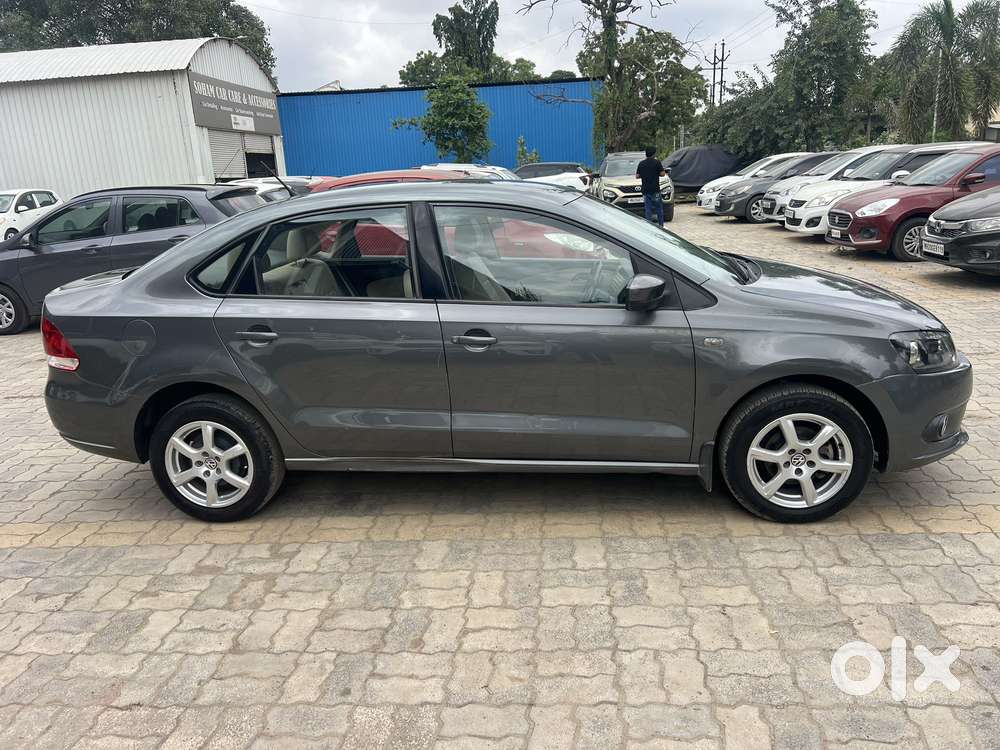 Volkswagen Vento Petrol Highline, 2013, Petrol
