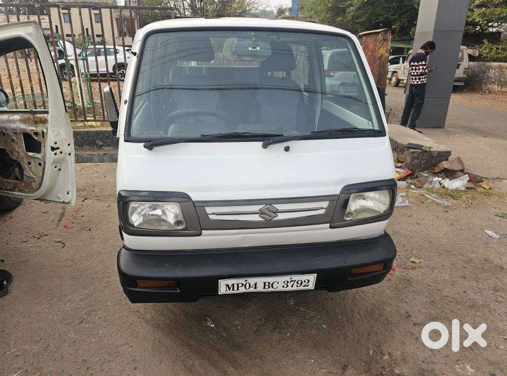 Maruti Suzuki Omni Mpi Std Bsiii 8-str W/ Immobiliser, 2016, Lpg