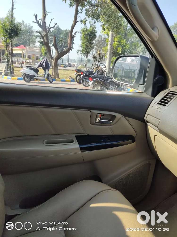 Toyota Fortuner Diesel Manual 2012