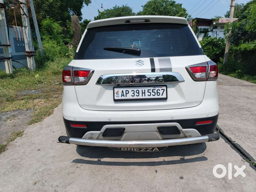Maruti Suzuki Brezza Zxi Plus At, 2019, Diesel