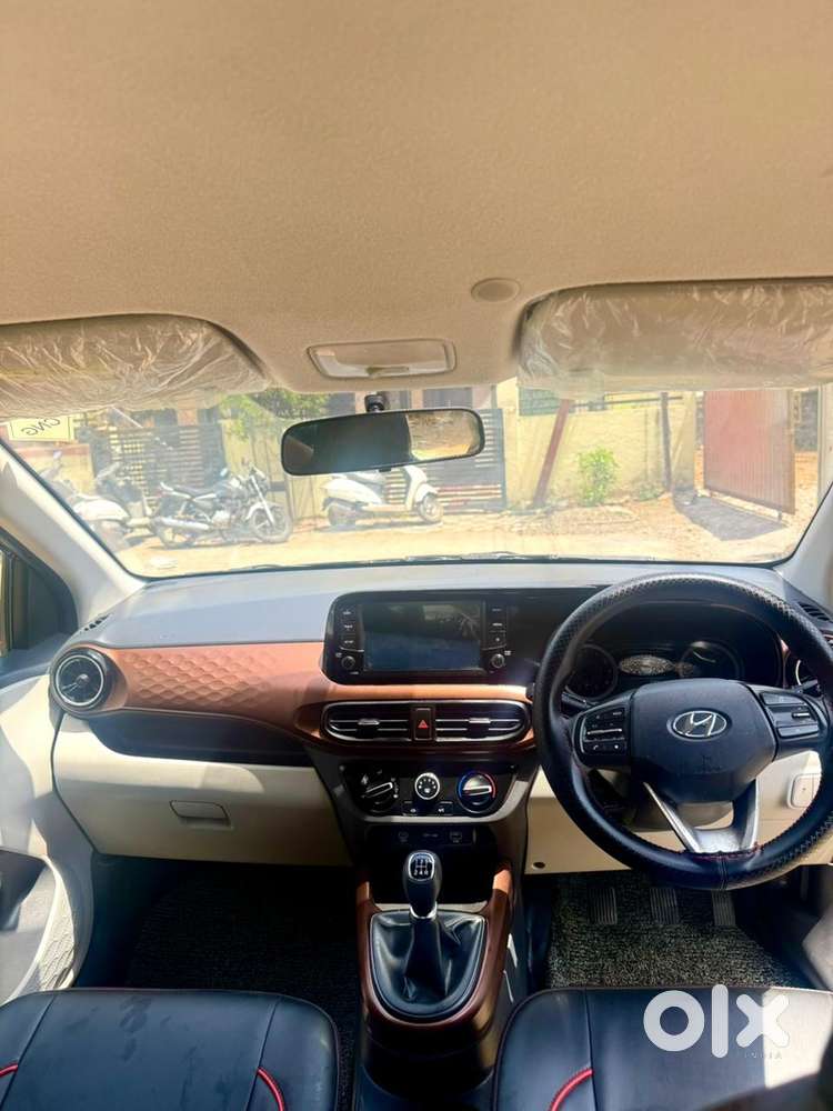 Hyundai Aura Sx 2024
