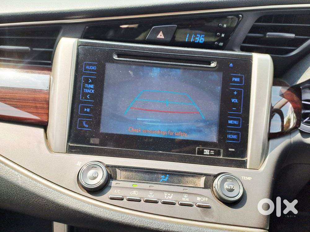 Toyota Innova Crysta, 2016, Diesel