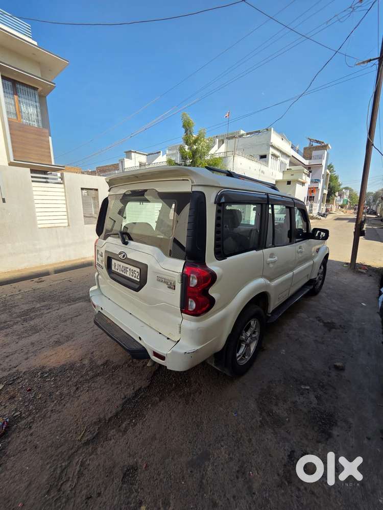 Mahindra Scorpio Classic 2.2 S Mt 7 Str, 2017, Diesel