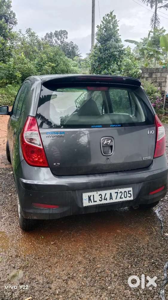 Hyundai I10 2011 Petrol 70000 Km Driven