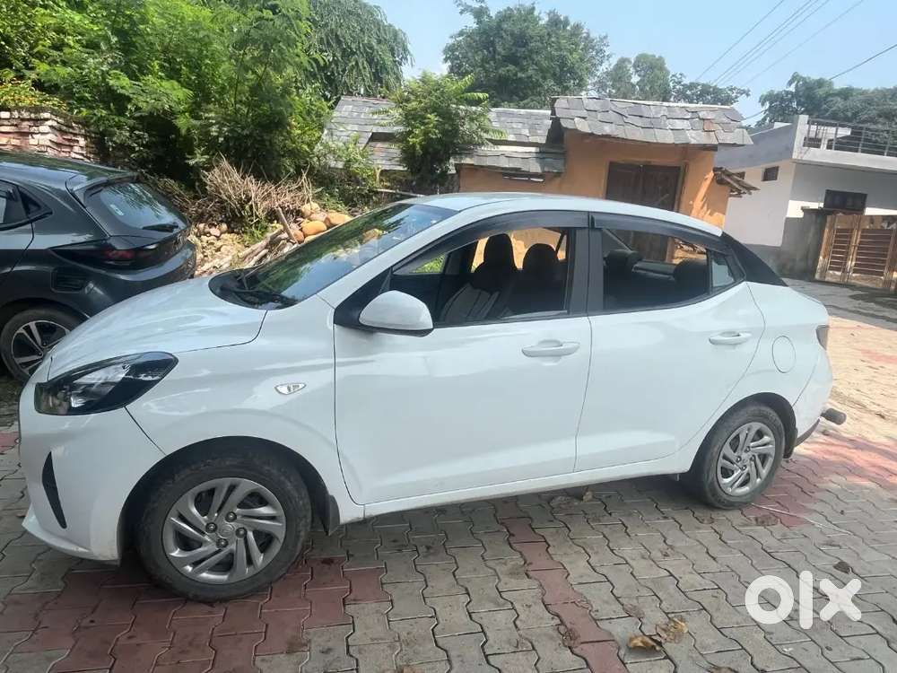 2022 Hyundai Aura Petrol 2nd Owner