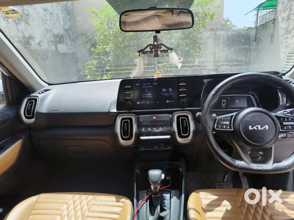 Kia Sonet 2024 Petrol 26000 Km Driven
