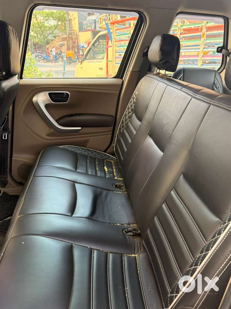 Mahindra Tuv 300 2017 Diesel Well Maintained