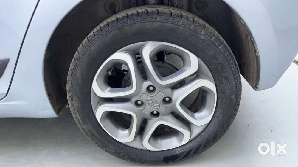 Hyundai Elite I20 1.2 Asta (o) Cvt, 2019, Petrol