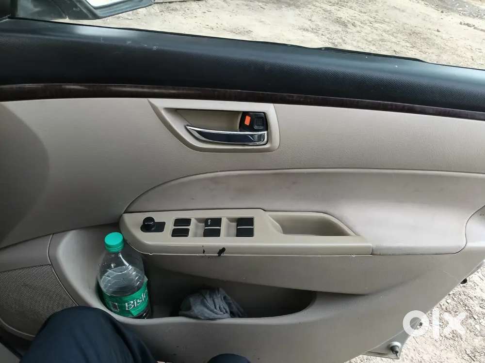 Maruti Suzuki Dzire 1.2 Vxi 2013