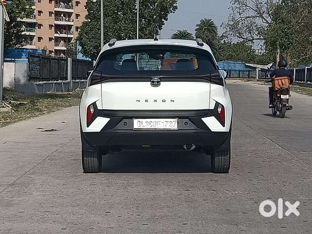 Tata Nexon Smart Plus S 1.2 Revotron Petrol 5 Mt, 2026, Petrol