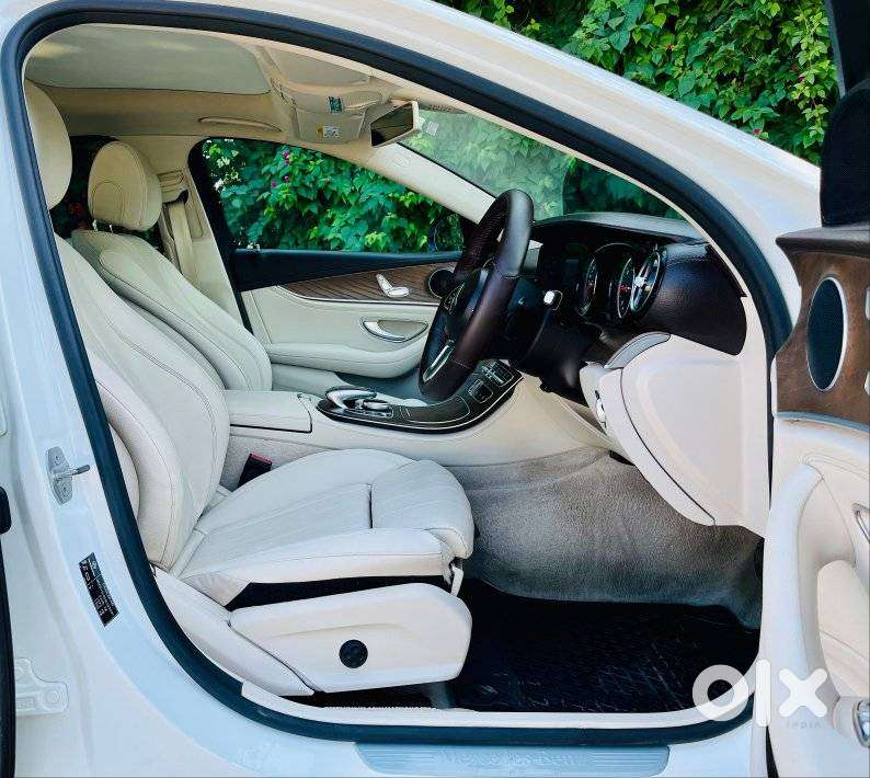 Mercedes-benz E-class E 220 D Expression, 2019, Diesel