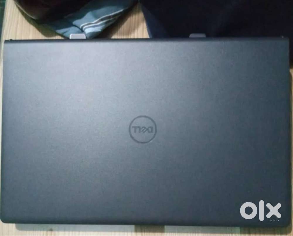 DELL 15 Intel Core i3 12th Gen 1215U - (8 GB/512