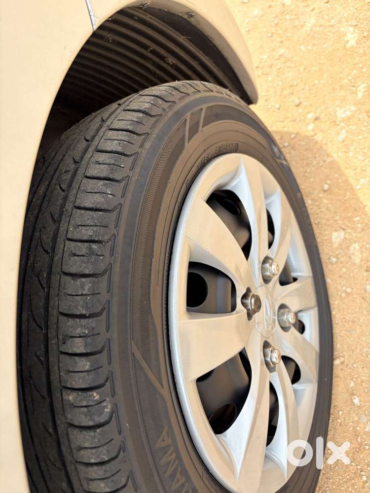 Hyundai Eon Sportz, 2013, Petrol