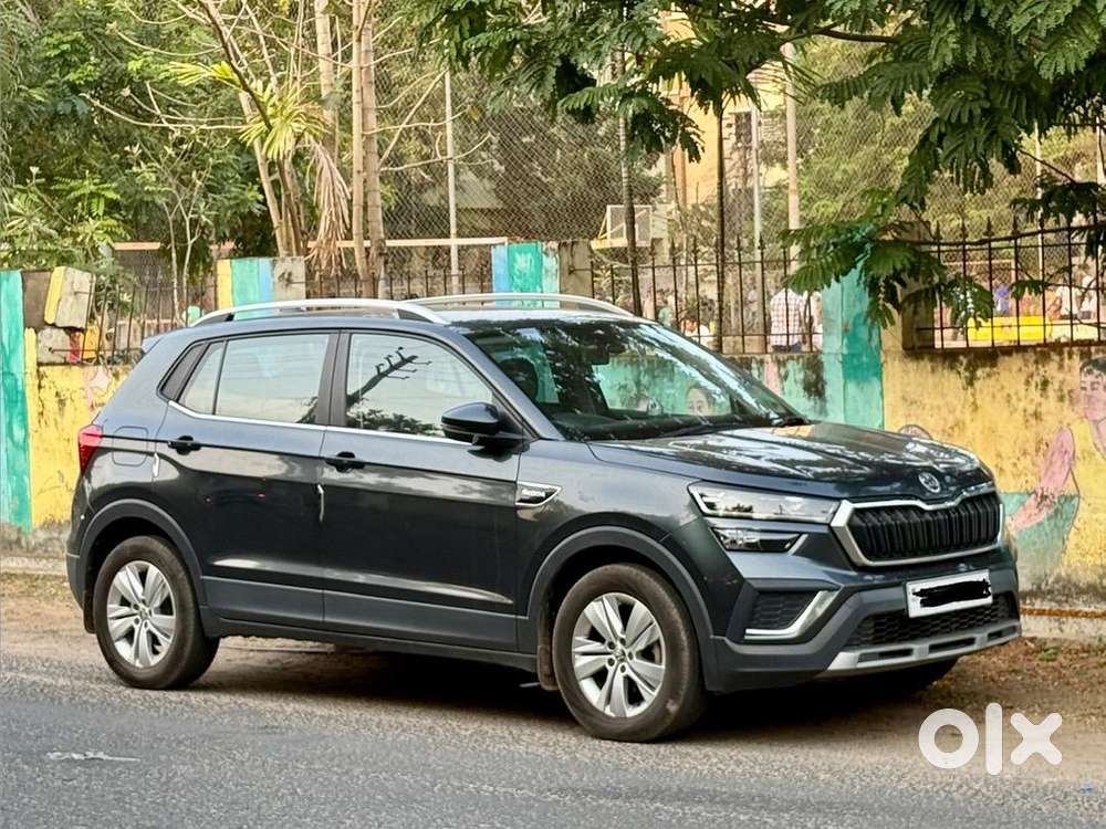 Skoda Petrol Manual 2023