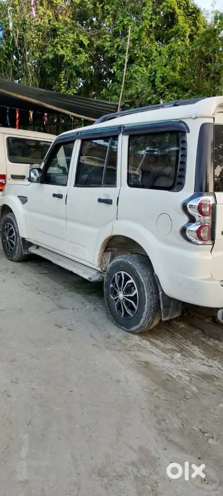 Mahindra Scorpio 2017 Diesel Automatic S2