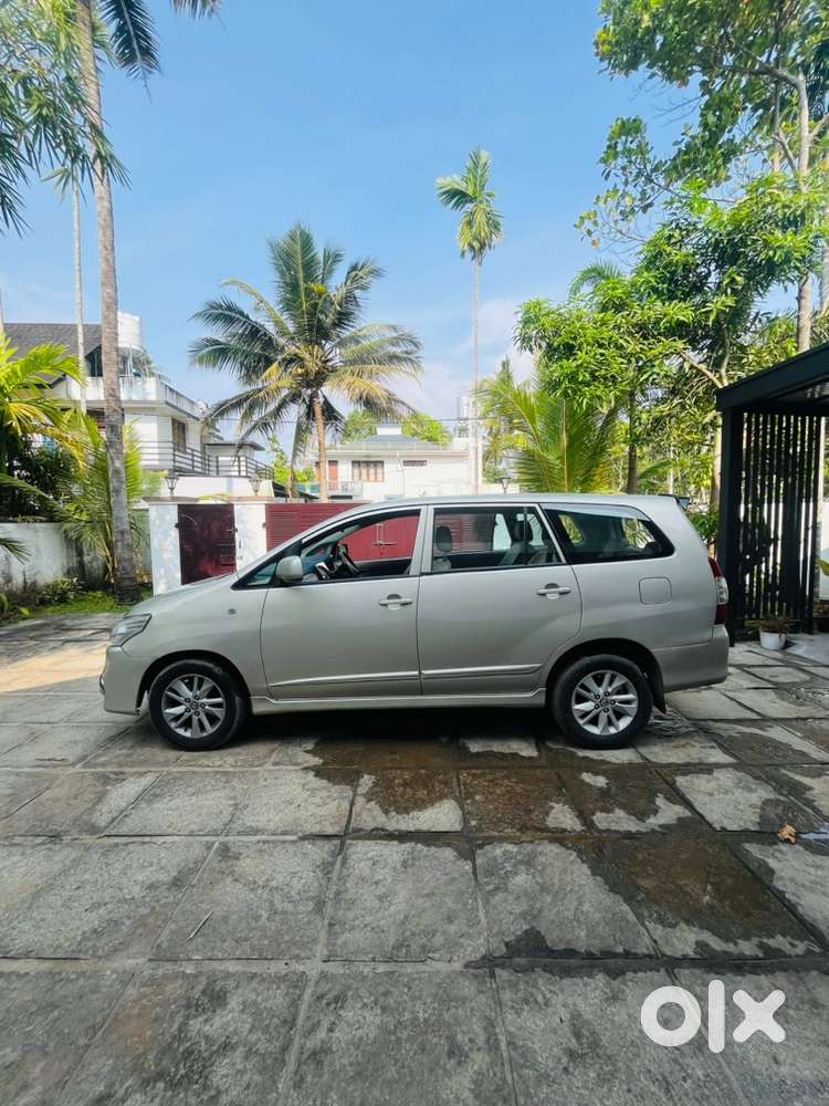 2015 Toyota Innova Diesel 2.5 Gx Manual