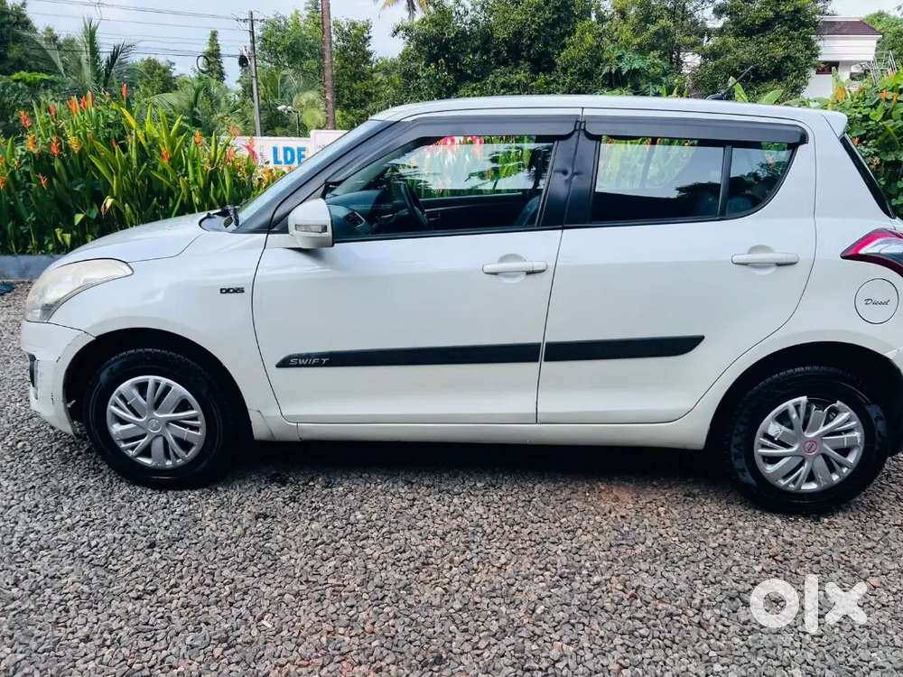 Maruti Suzuki Swift 2013 Diesel 130000 Km Driven