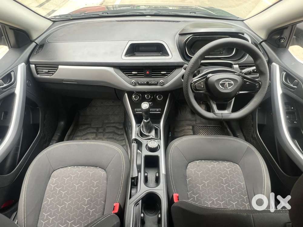 Tata Nexon 1.2 Revotron Xm, 2022, Petrol