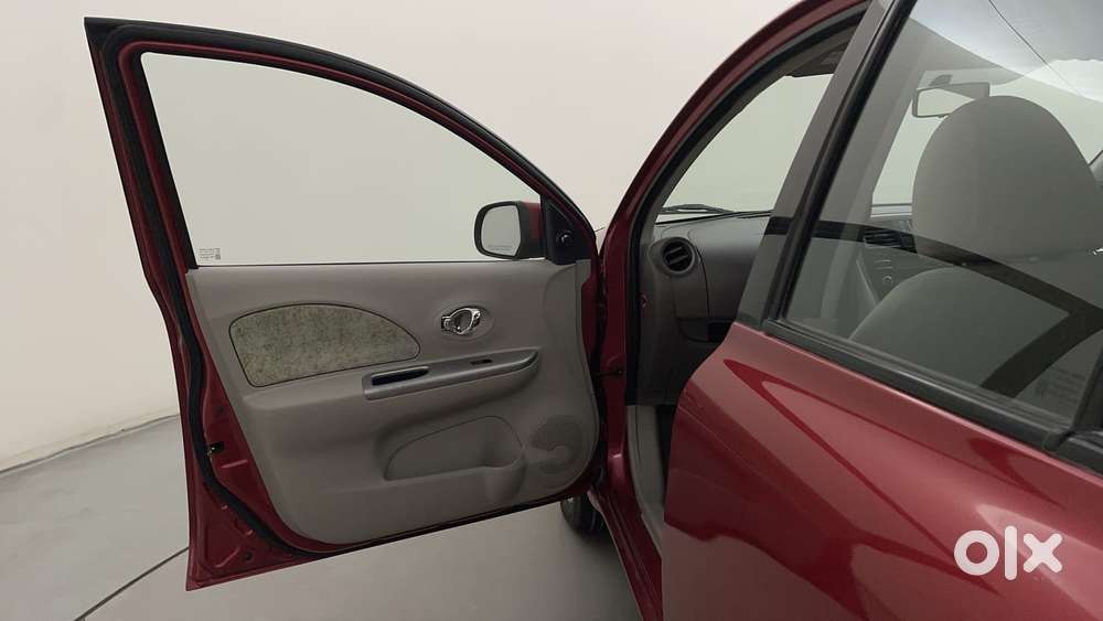 Nissan Micra Xv Cvt, 2015, Petrol