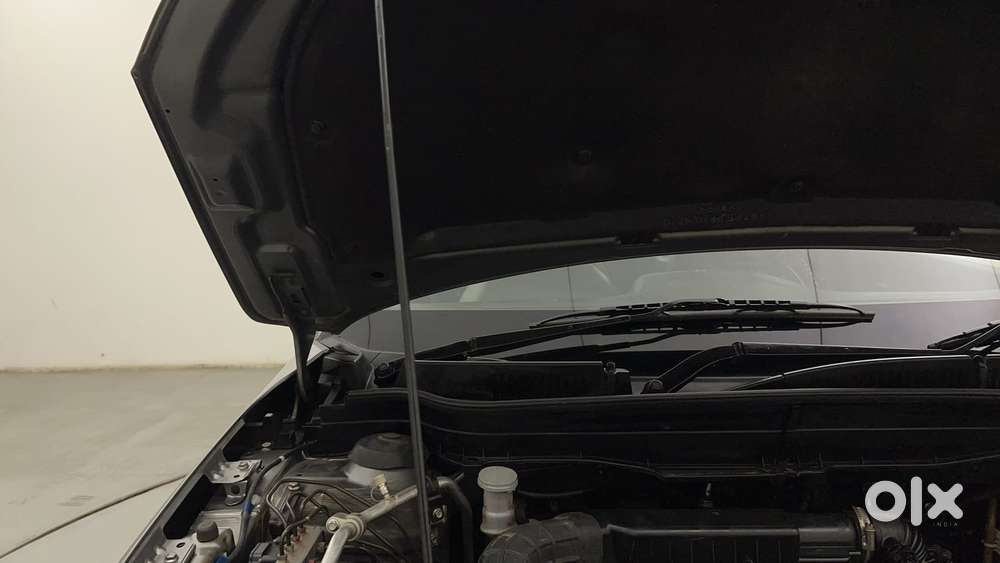 Maruti Suzuki Vitara Brezza 1.5 Zxi Plus At, 2021, Petrol