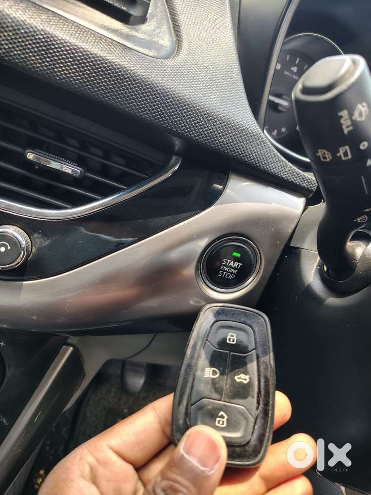 Tata Nexon 1.2 Revotron Xz, 2018, Diesel