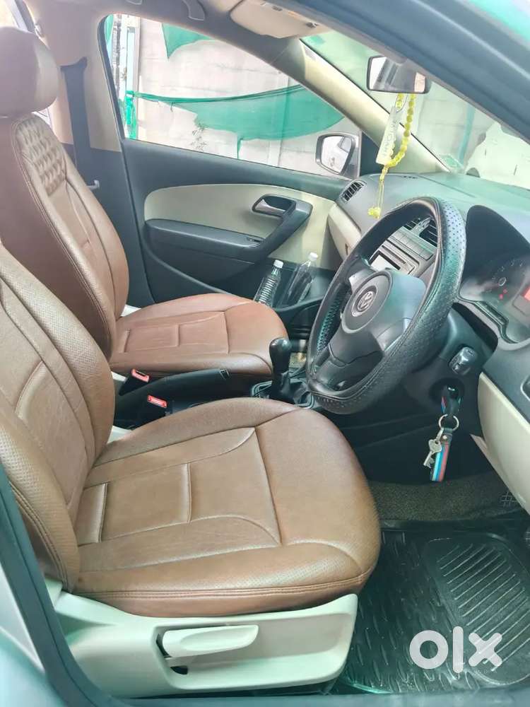 Selling To Dealer @ 2.4 Lakhs