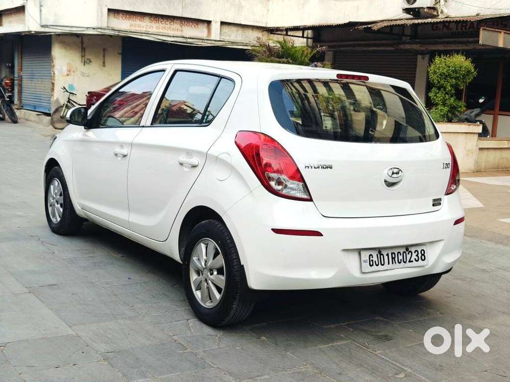 Hyundai I20 Sportz 1.2 Bs-iv, 2013, Petrol