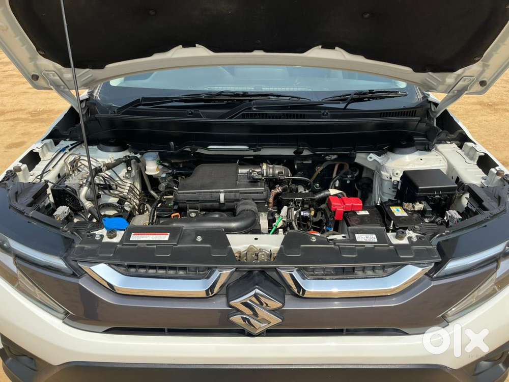 Maruti Suzuki Brezza 1.5 Vxi Smart Hybrid, 2023, Petrol