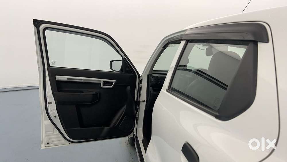 Maruti Suzuki S-presso Vxi, 2024, Petrol