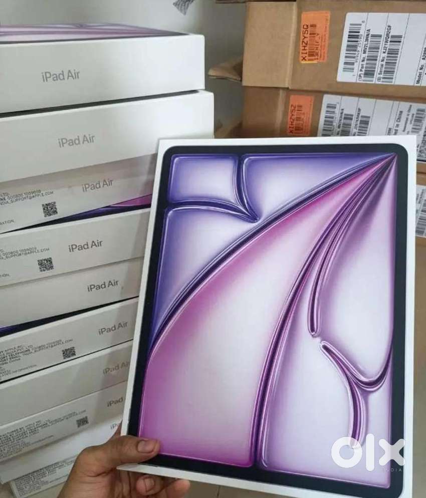 Apple IPAD AIR (M2 2024 model) 13 inch 256 gb wifi +5G sealed box