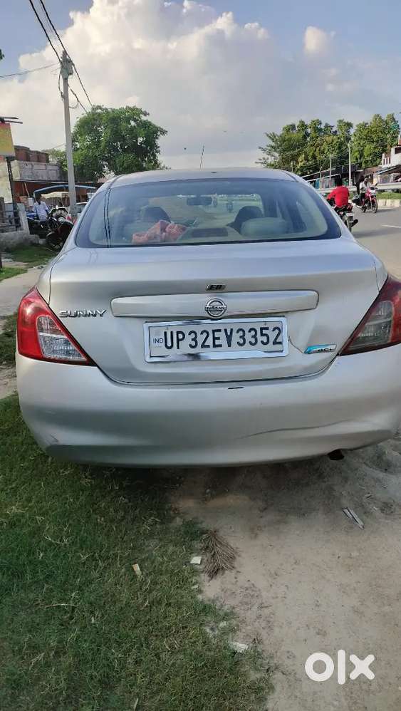 Nissan Sunny 2013 Diesel 95000 Km Driven