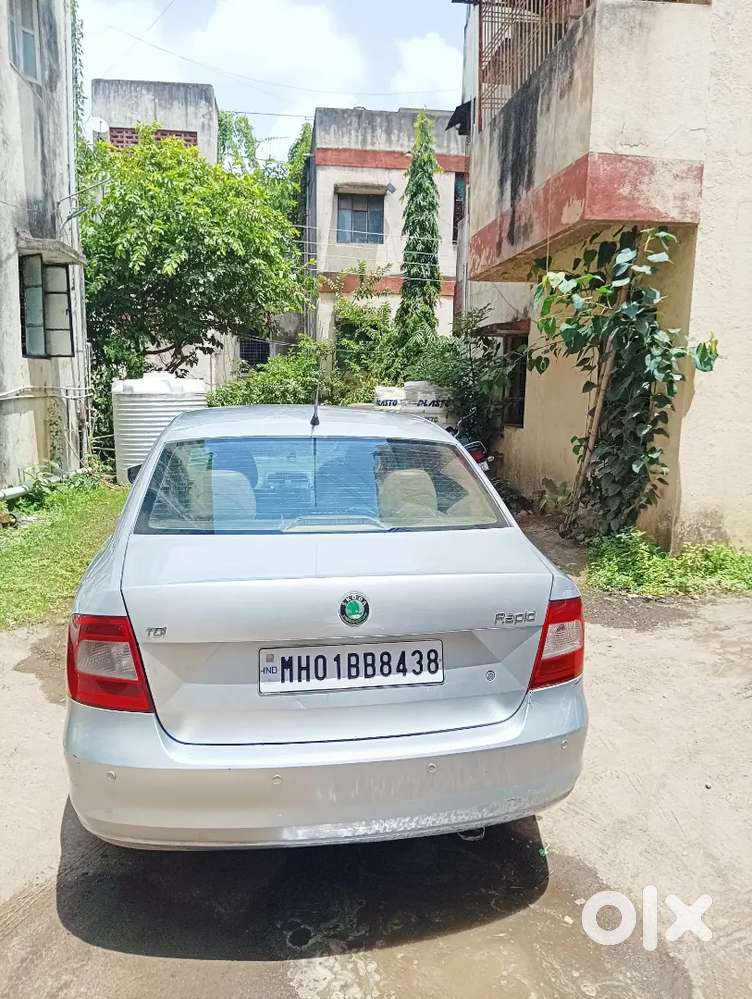 No Cars 24 And Spinny Skoda Rapid Elegance 2012 Diesel Manual
